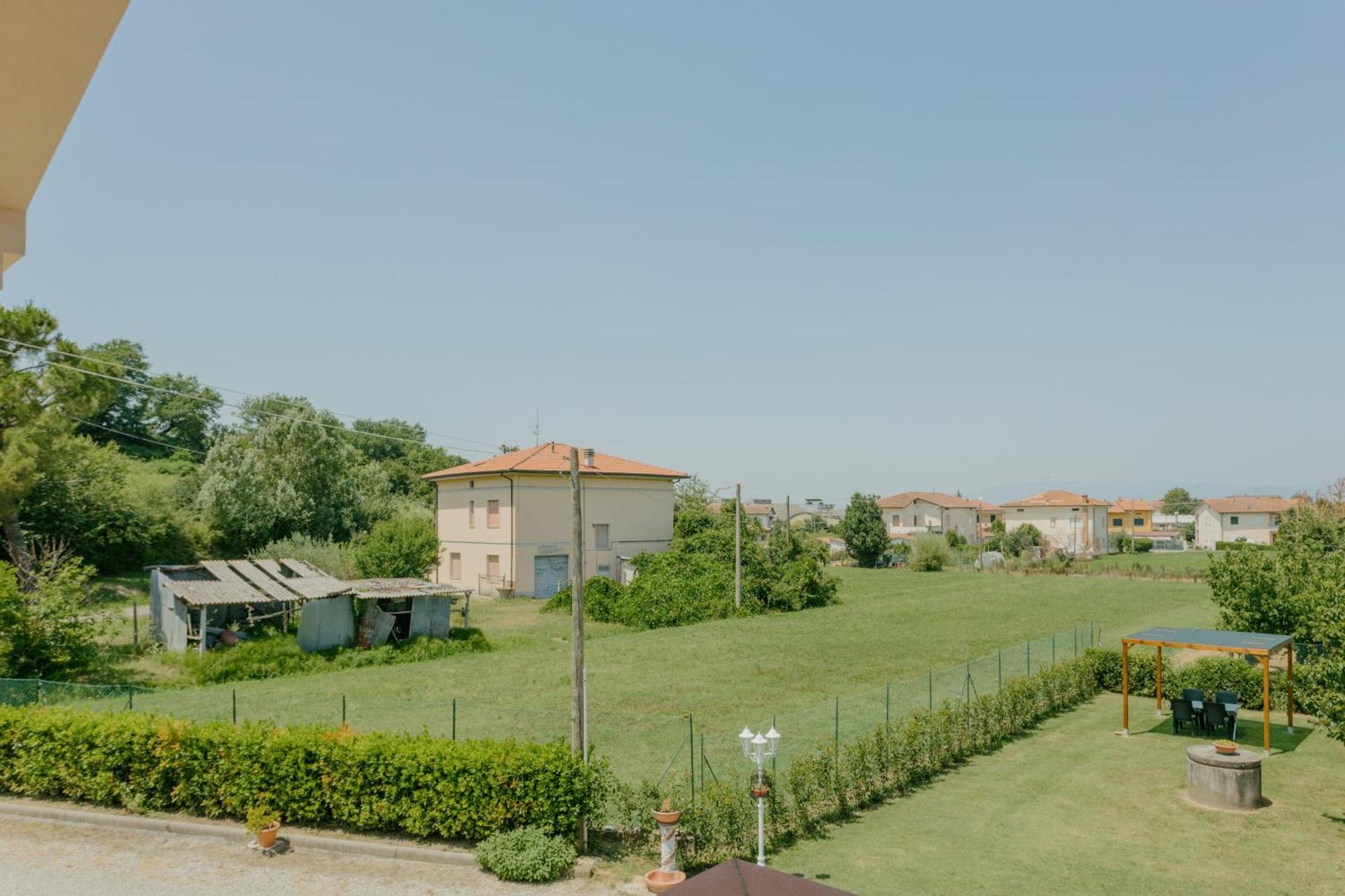 A Casa Di Luna Stabbia Bagian luar foto